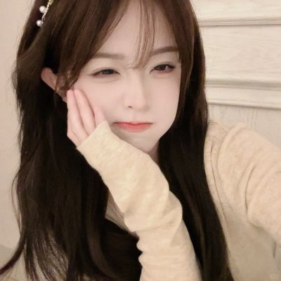 独自夜归的女孩